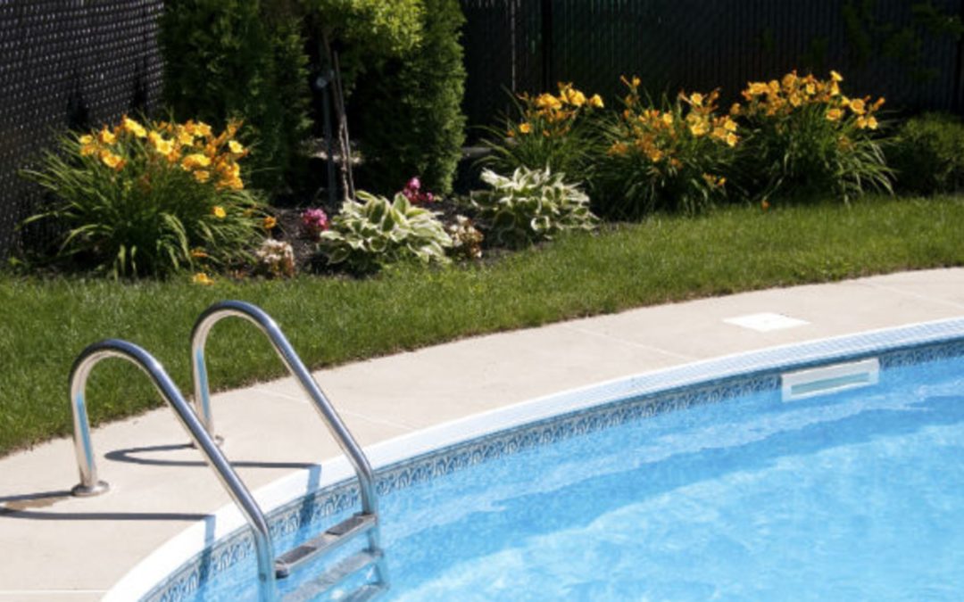 Advantages Of Installing A Hydromassage In A Composite Pool